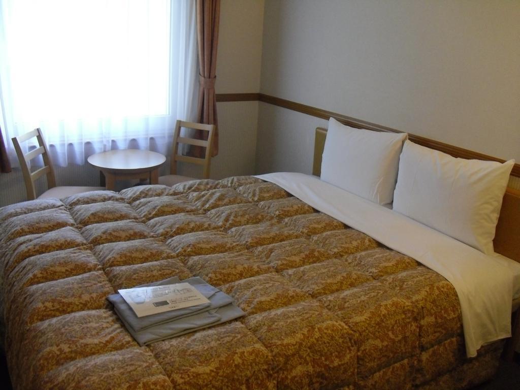 Toyoko Inn Sendai-Eki Nishi-Guchi Chuo Exterior foto