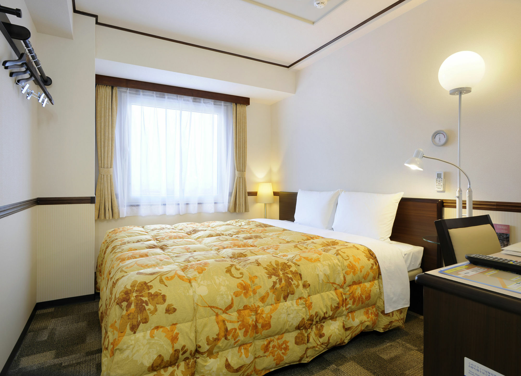 Toyoko Inn Sendai-Eki Nishi-Guchi Chuo Exterior foto